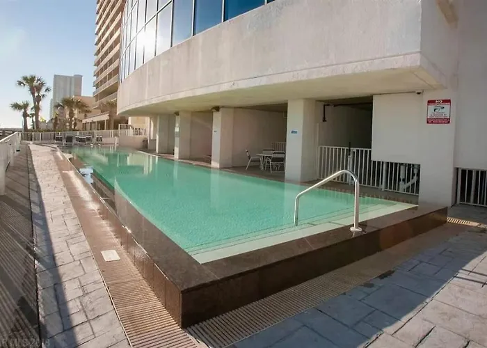Island Tower 3br3ba Beachfront W Pool Balcony - Free Daily Activities! Apartment